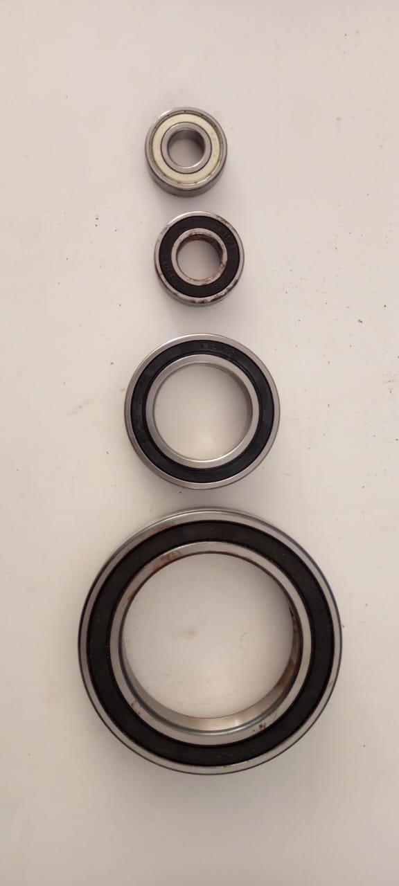 Deep-Groove Ball Bearing Set